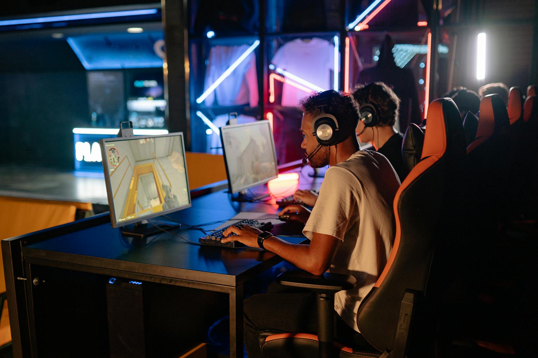 Essential Insights into Online Gaming Infrastructure Today